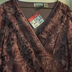 New York City Design Co. Criss Cross Blouse